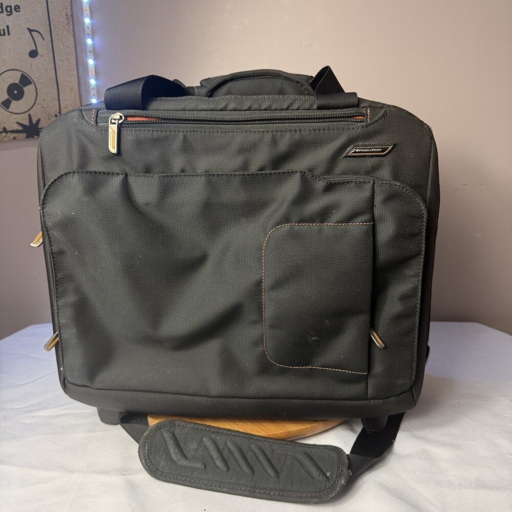 Briggs & Riley Baseline Rolling Carry-On Bag VBR412X Black 15”